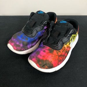 nike tanjun tie dye sneakers